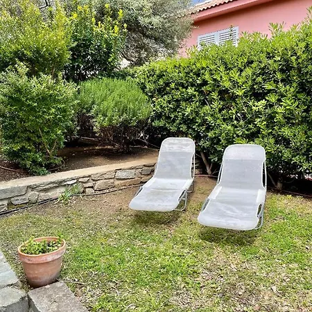 Avec Jardin Pour 6 Personnes A La Semaine * Toga